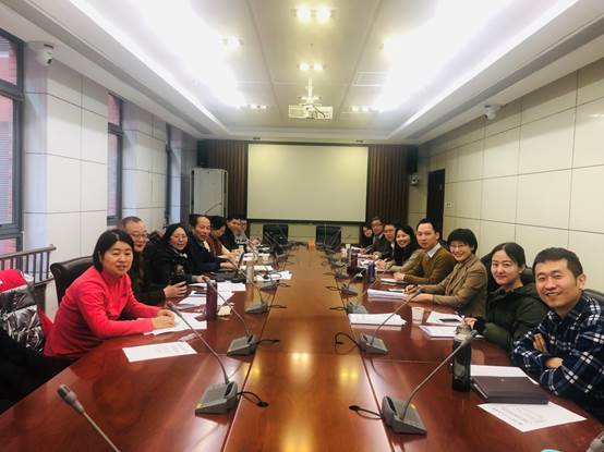 太阳成工商管理专业召开2019级本科培养方案修订会议