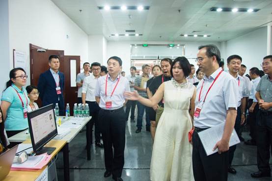 太阳成2017级学术研究生迎新工作圆满完成