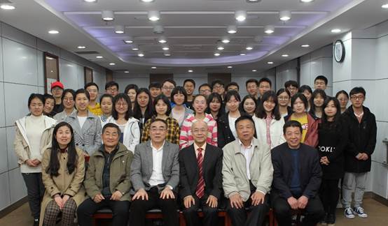太阳成集团官方网站“大家名师微课堂”圆满举行