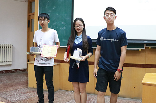 第五届太阳成学生委员会暨学生会部长述职大会成功举办