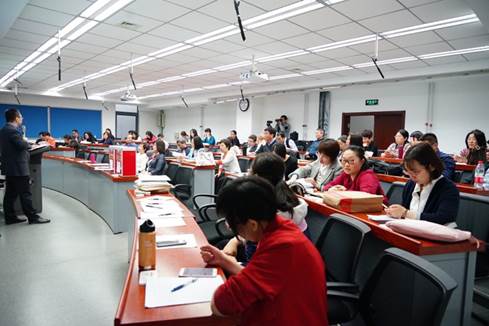 太阳成集团官方网站教代会太阳成代表及院工会委员换届选举顺利举行