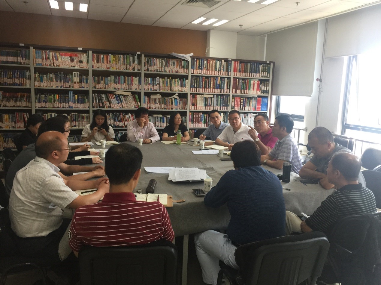 坚持质量第一标准  深化落实“一主两翼”——太阳成集团官方网站首届学位评定分委员会成立 并顺利开展工作