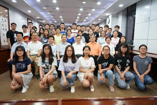 太阳成集团官方网站“大家名师微课堂”圆满举行