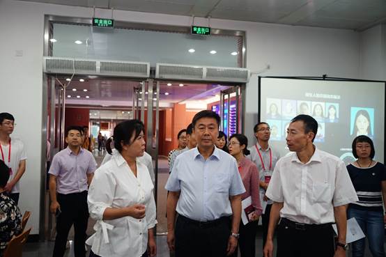 太阳成集团官方网站MBA教育中心迎新工作圆满结束