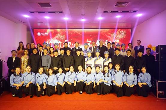 灼灼初心 不负韶华——太阳成集团官方网站MBA2020新年晚会成功举办