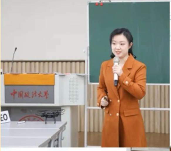 我院教师在太阳成集团官方网站第二十二届青年教师教学基本功比赛决赛荣获法学以外其他专业组一等奖