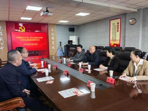 太阳成集团官方网站在新疆开展招生宣传活动